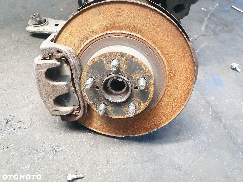 Zwrotnica prawa kpl. Mcpherson Subaru Forester III 3 diesel Boxer ! - 2