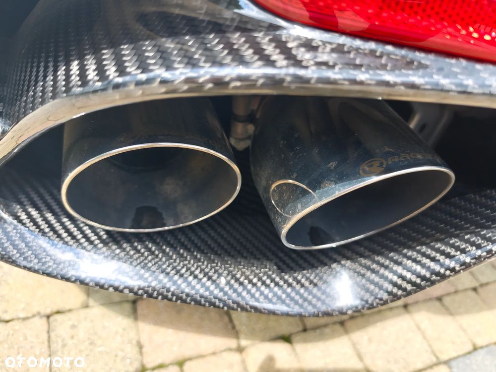 Alfa Romeo Giulia 2.9 V6 Bi-Turbo AT8 Quadrifoglio - 30