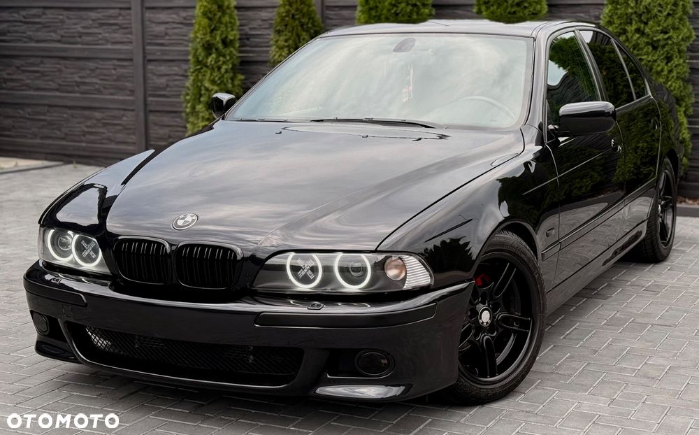 BMW Seria 5 525i - 1