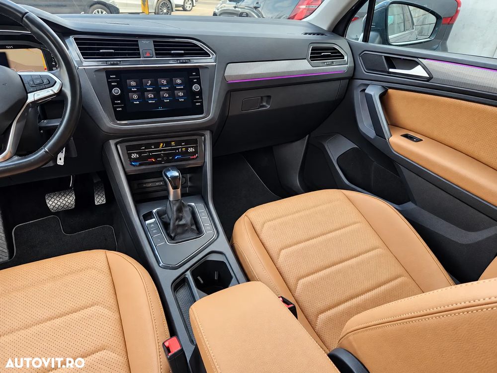 Volkswagen Tiguan 2.0 TDI DSG Elegance - 13
