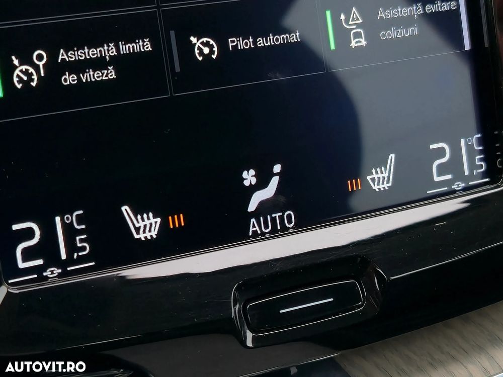 Volvo XC 60 B4 D AWD Geartronic Inscription - 19