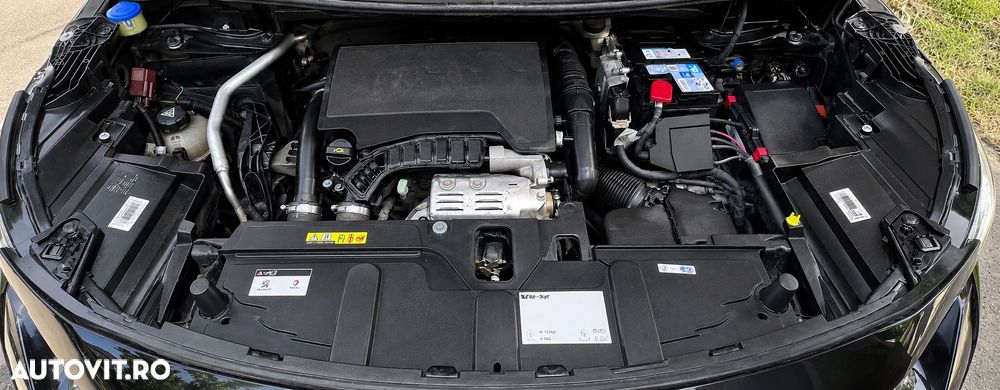 Peugeot 5008 1.2L PureTech EAT8 S&S Allure Pack - 21