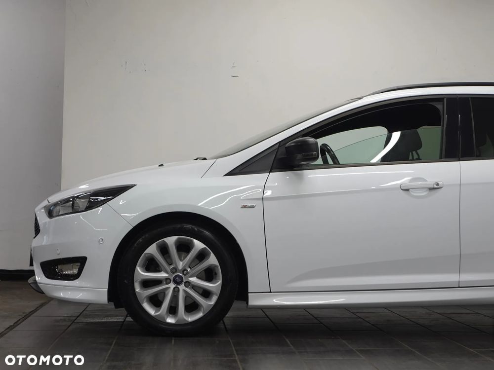 Ford Focus - 16