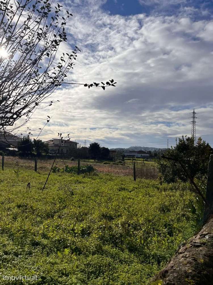 Terreno Urbano com 2.078 m² – Excelente Potencial SD/04539/CO - Grande imagem: 2/5