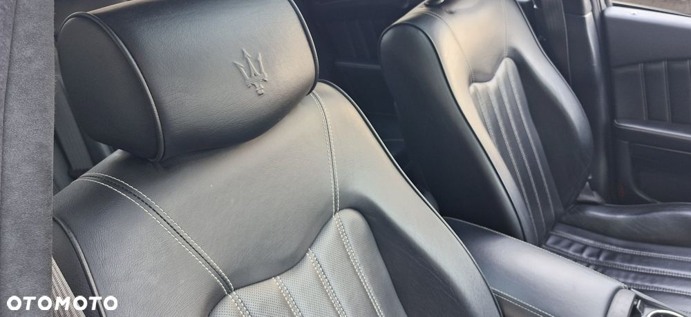 Maserati Quattroporte - 17