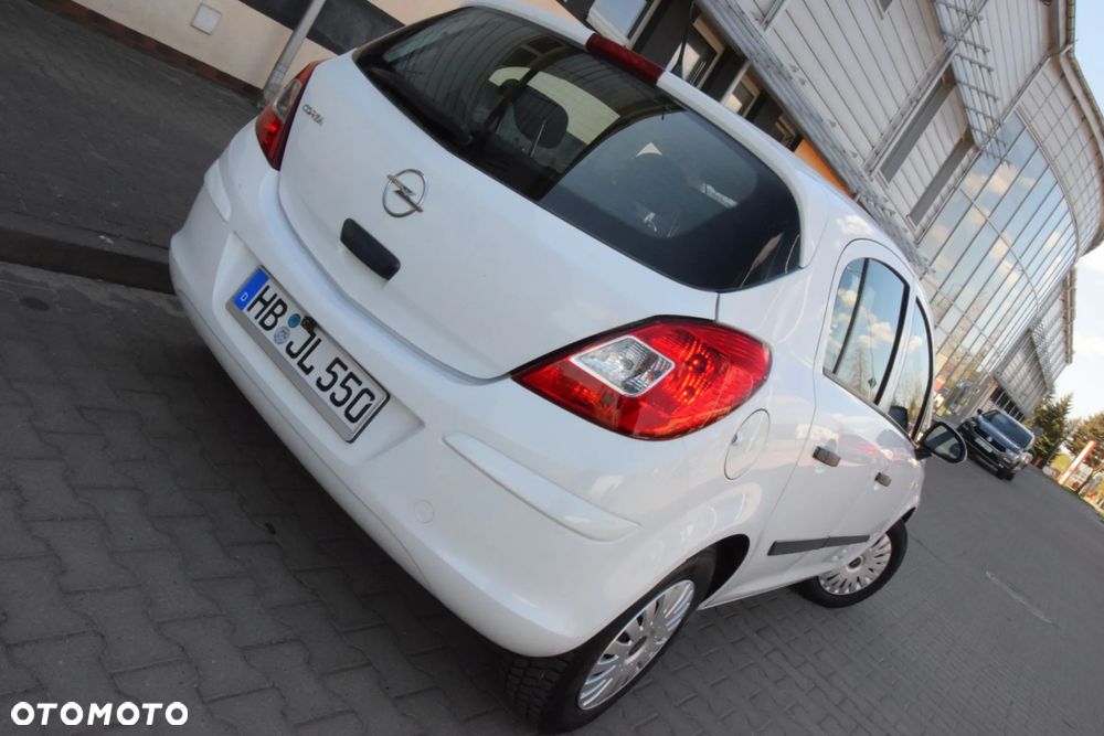 Opel Corsa 1.0 12V Cosmo - 22