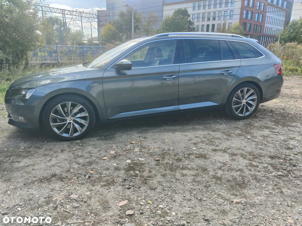 Skoda Superb 2.0 TDI SCR 4x4 L&K DSG - 3