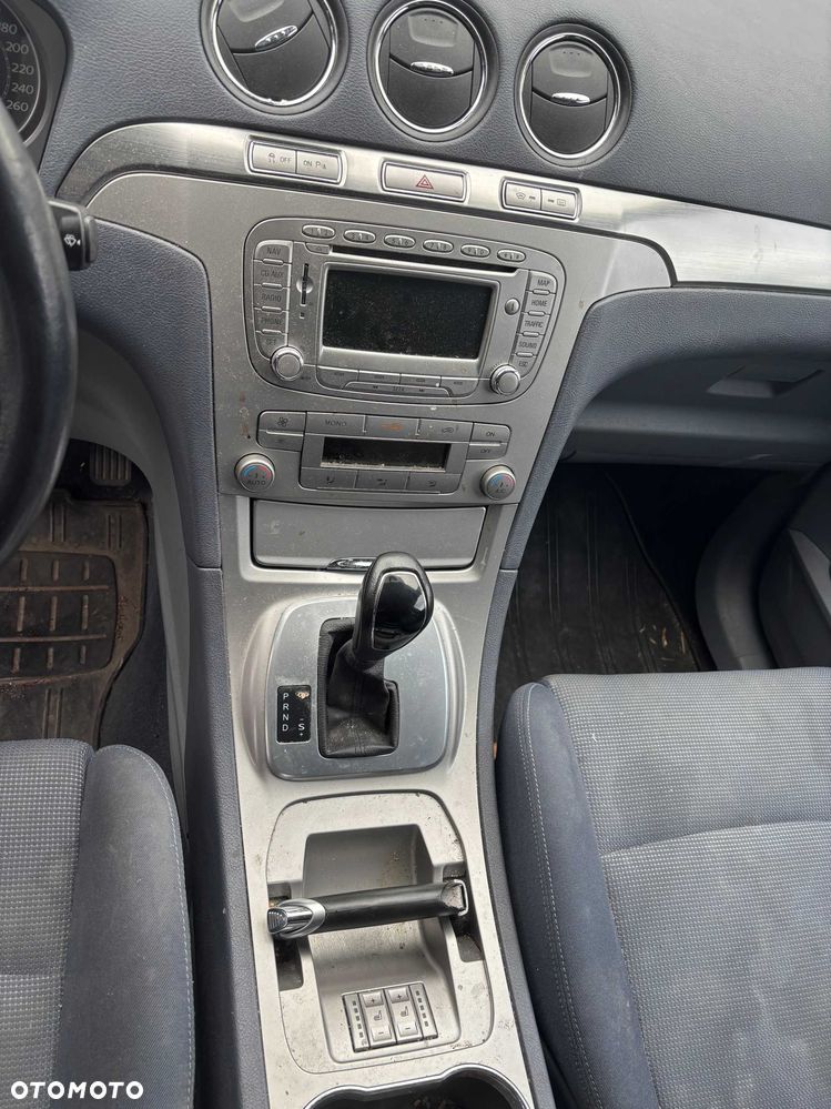 Ford S-Max - 4