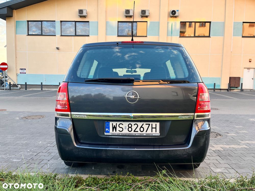 Opel Zafira 1.6 - 3