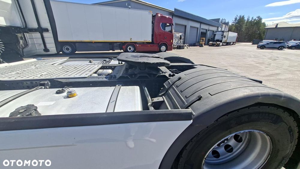Iveco S-way 490 - 4