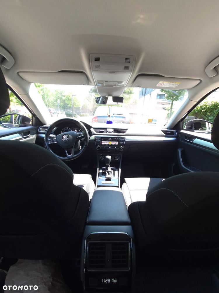 Skoda Superb 2.0 TDI Active DSG - 3