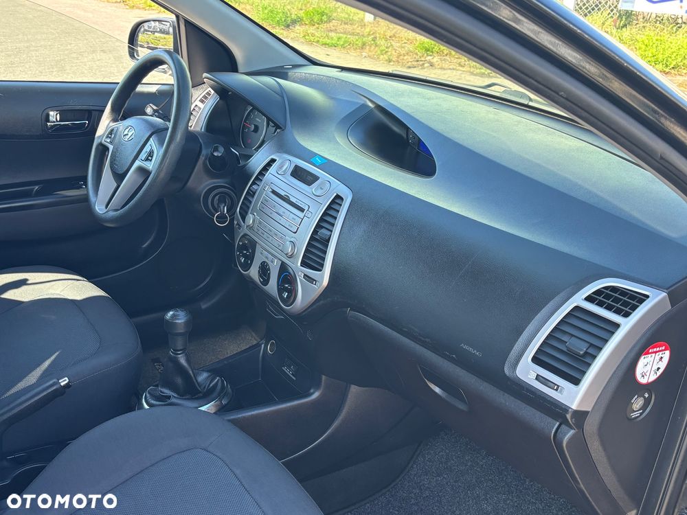 Hyundai i20 1.2 Classic + - 19