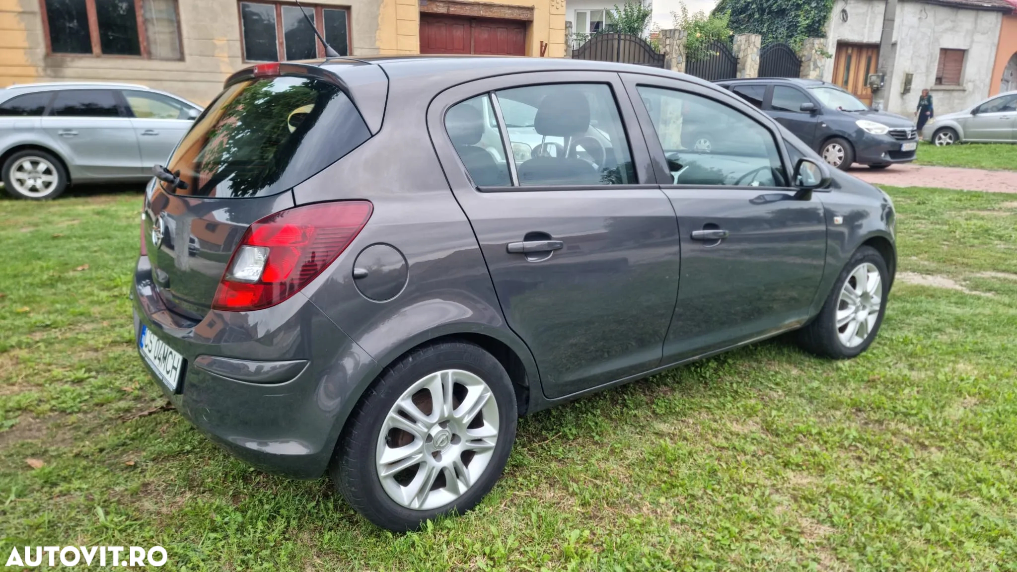 Opel Corsa 1.2 Essentia - 5