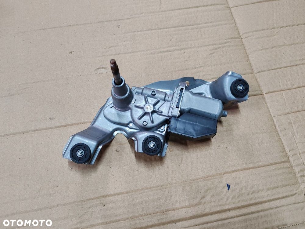 Silniczek tylnej wycieraczki tył 85130-02050 HB Toyota Auris II 12-18 - 1