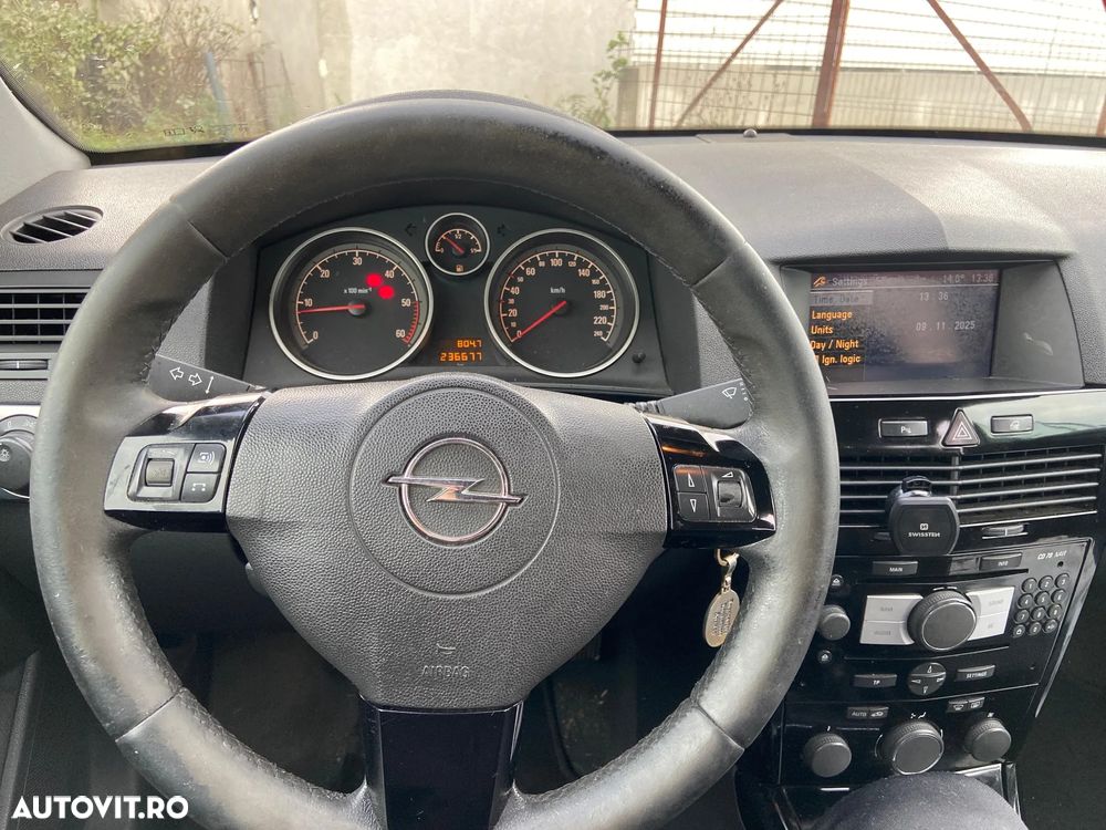 Opel Astra - 14