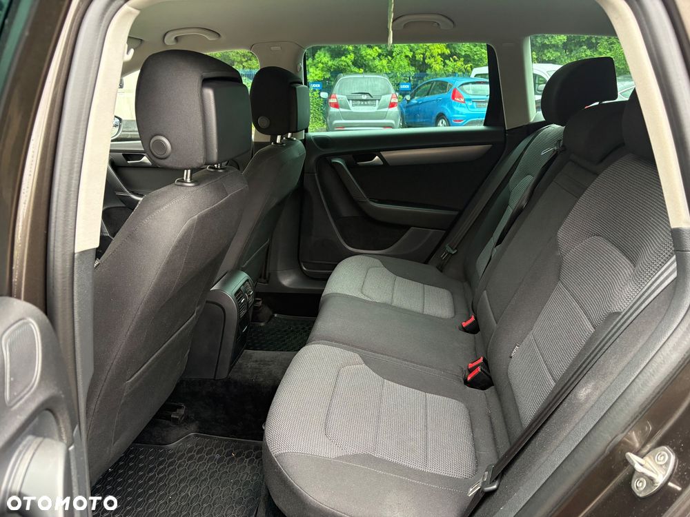 Volkswagen Passat 2.0 Blue TDI DSG SCR Comfortline - 7