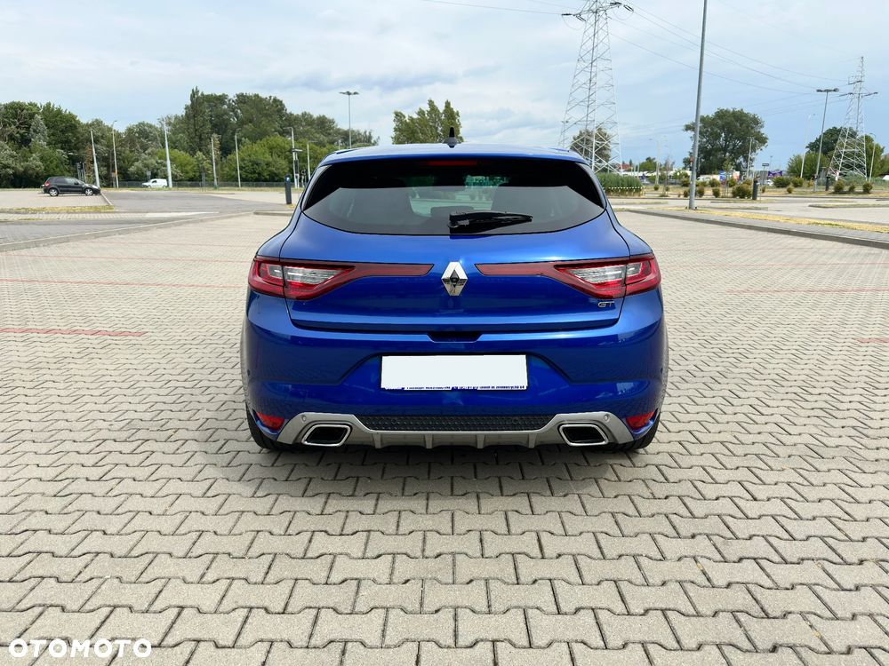 Renault Megane ENERGY TCe 205 EDC GT - 10