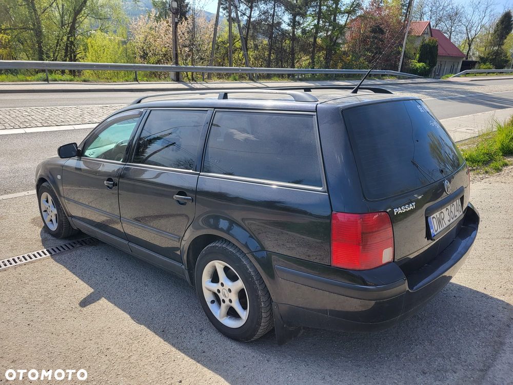 Volkswagen Passat - 3