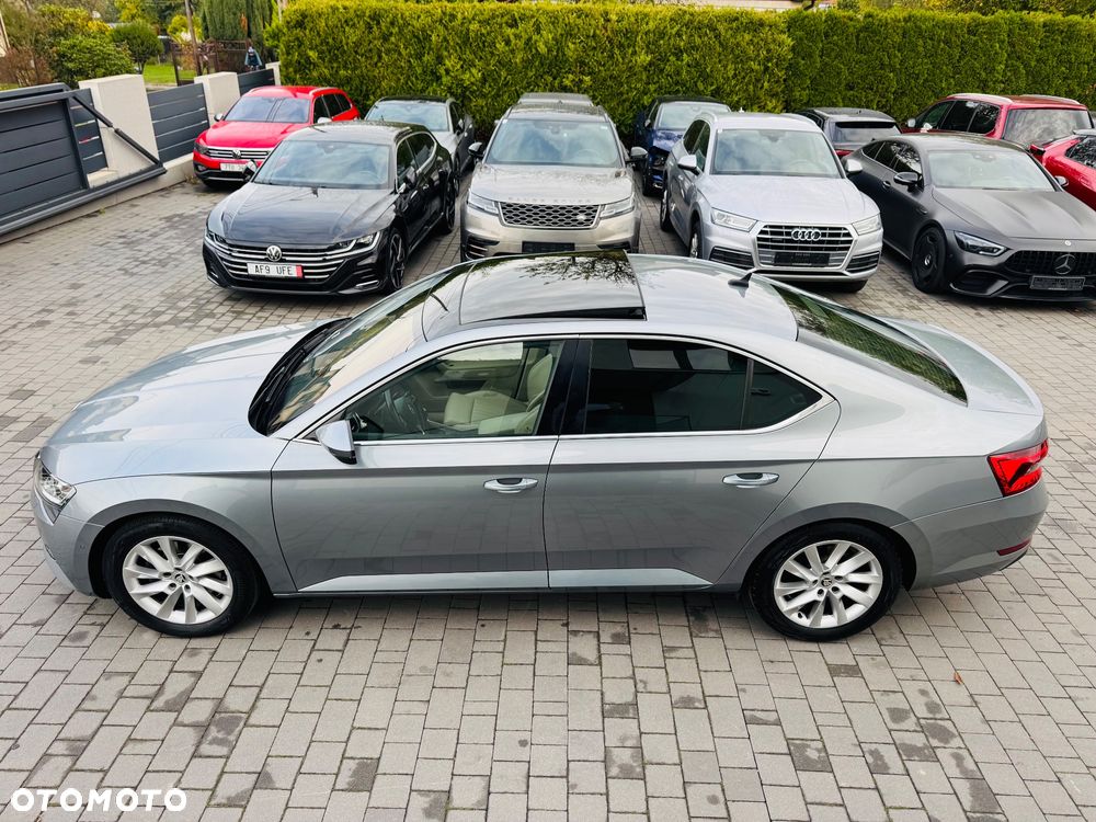 Skoda Superb 2.0 TSI Sportline DSG - 7
