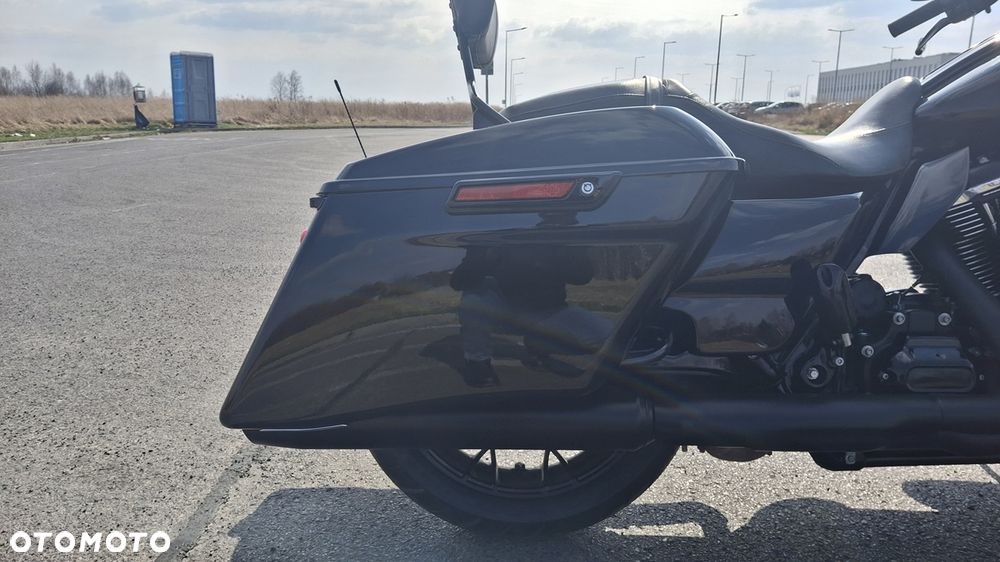 Harley-Davidson Touring Road Glide - 15