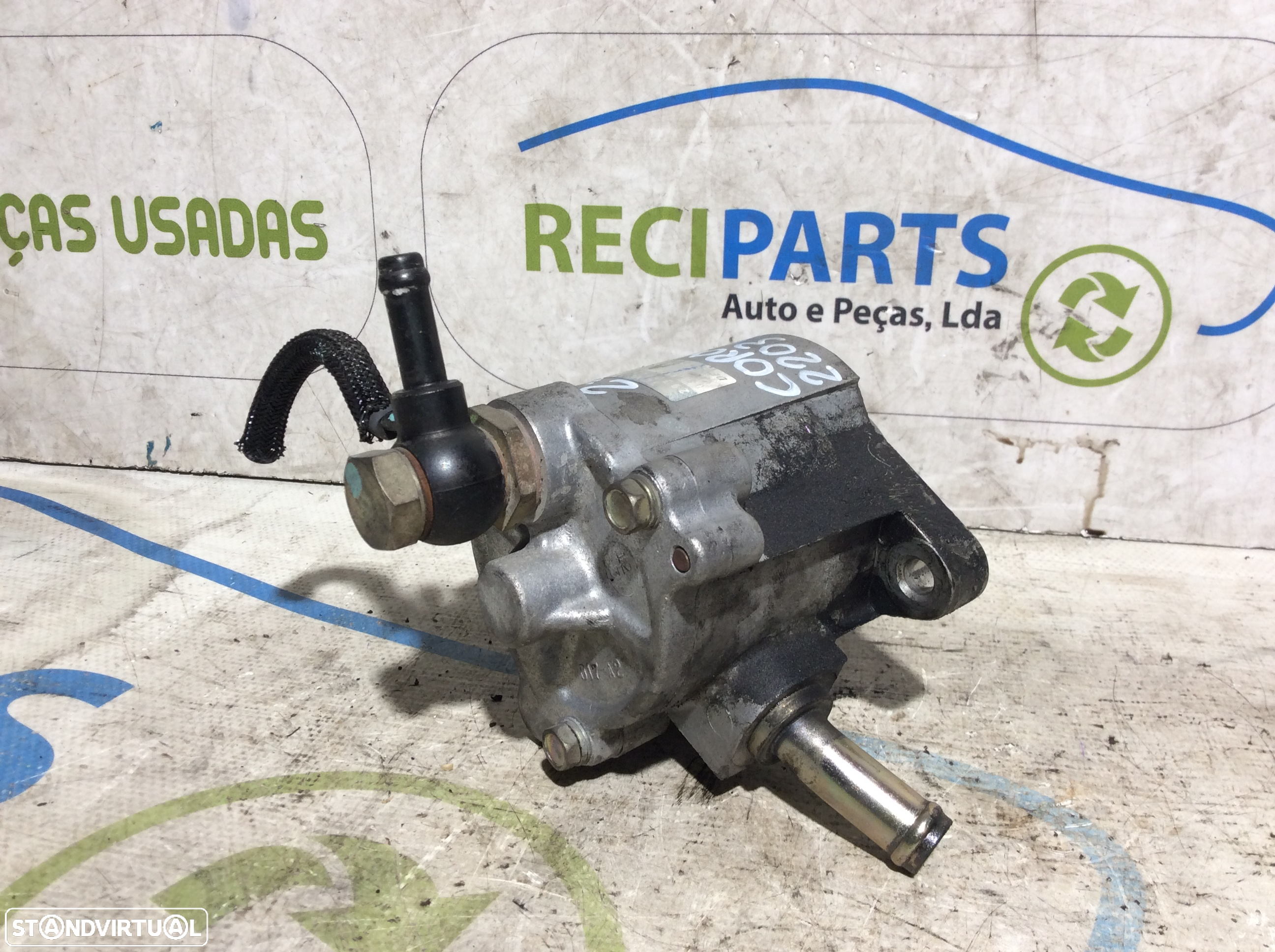 Depressor de travão Toyota Corolla E12 2.0 D4D Ref. 29300-27010 - 2