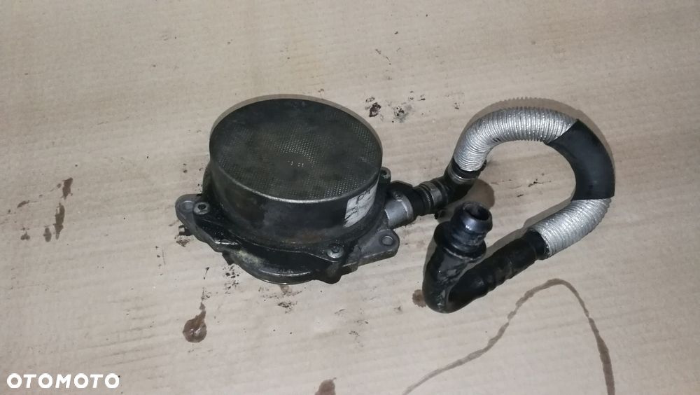 POMPA VACUM AUDI A8 D3 4.2 TDI BVN 057145100 - 1