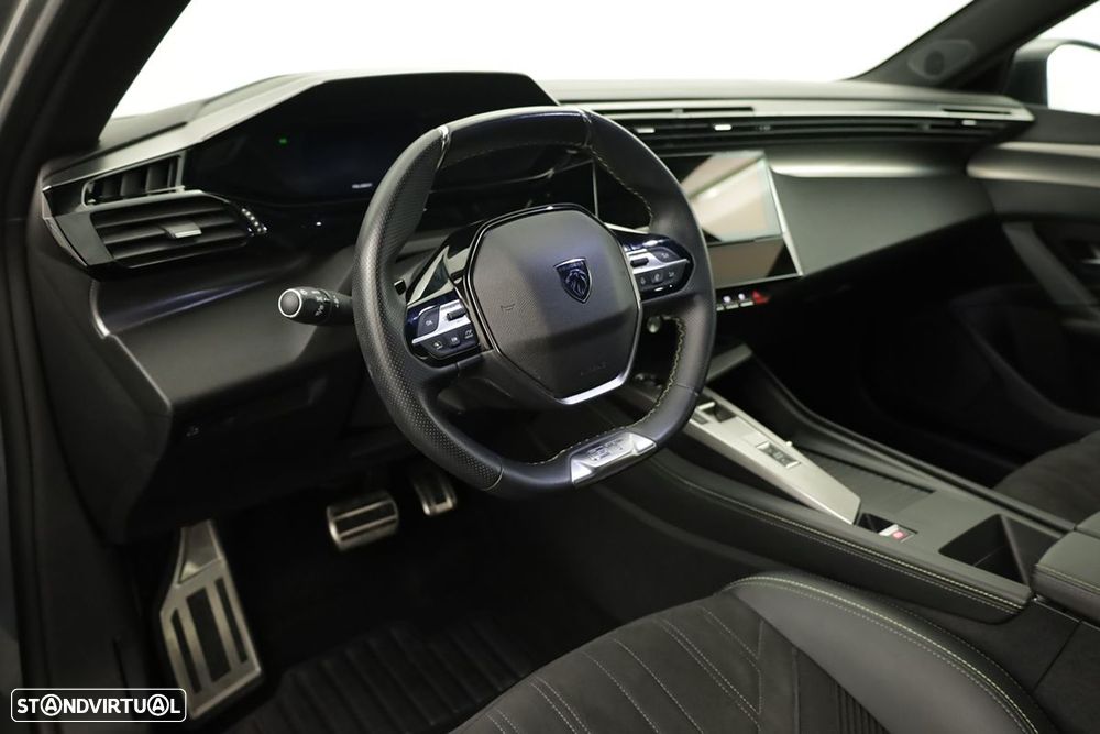Peugeot 408 1.2 PureTech GT EAT8 - 7