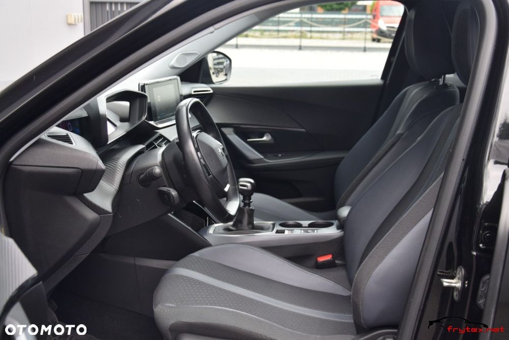Peugeot 2008 - 16