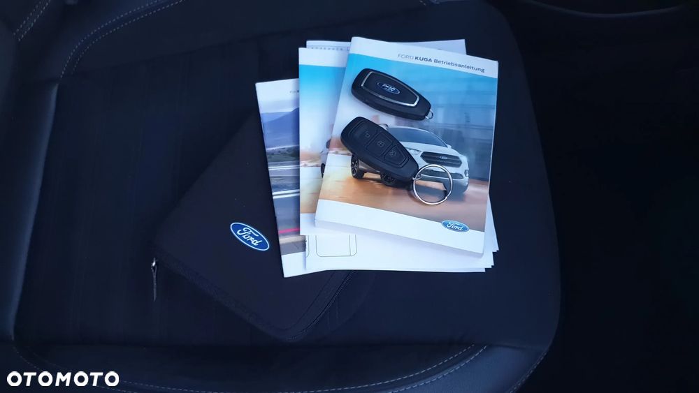 Ford Kuga 2.0 TDCi 2x4 ST-Line - 39