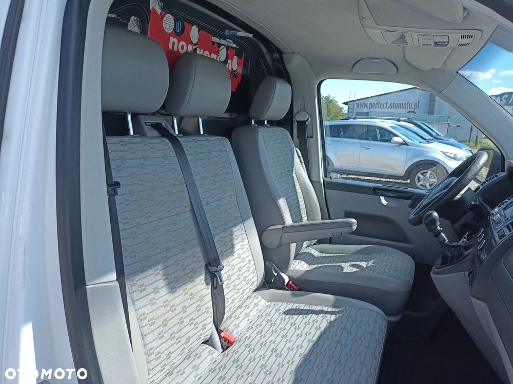Volkswagen Transporter - 14