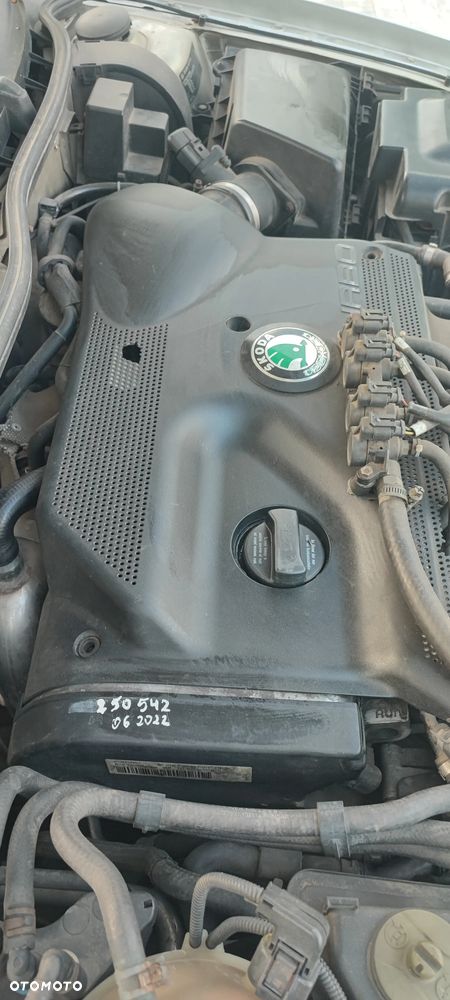 Skoda Octavia 1.8T Elegance - 20