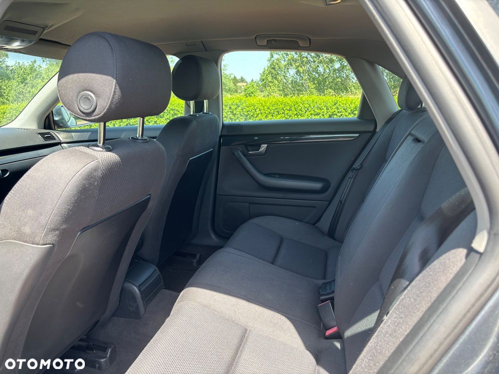 Audi A4 Limousine 1.8T - 30
