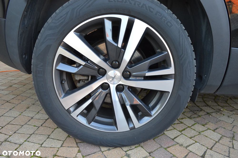 Peugeot 3008 1.2 PureTech GT S&S EAT8 - 14