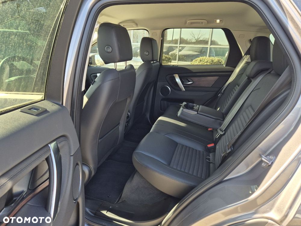 Land Rover Discovery Sport 2.0 D200 mHEV S - 9