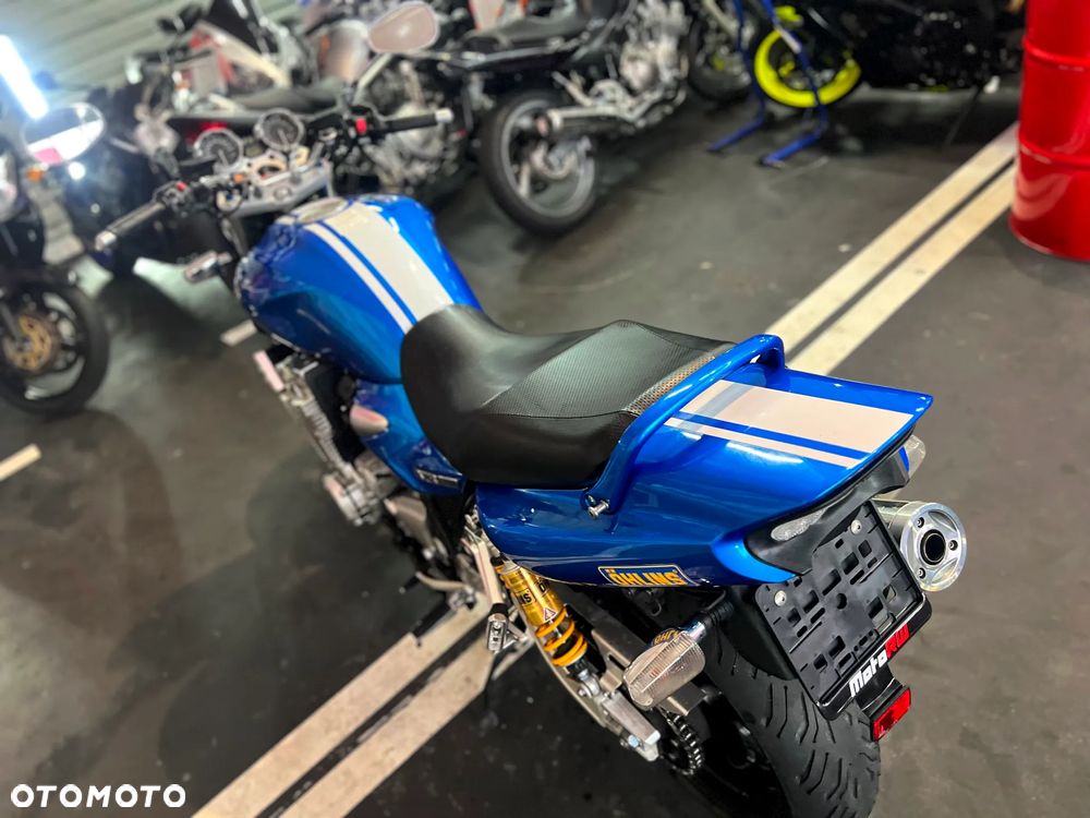 Yamaha XJR - 28