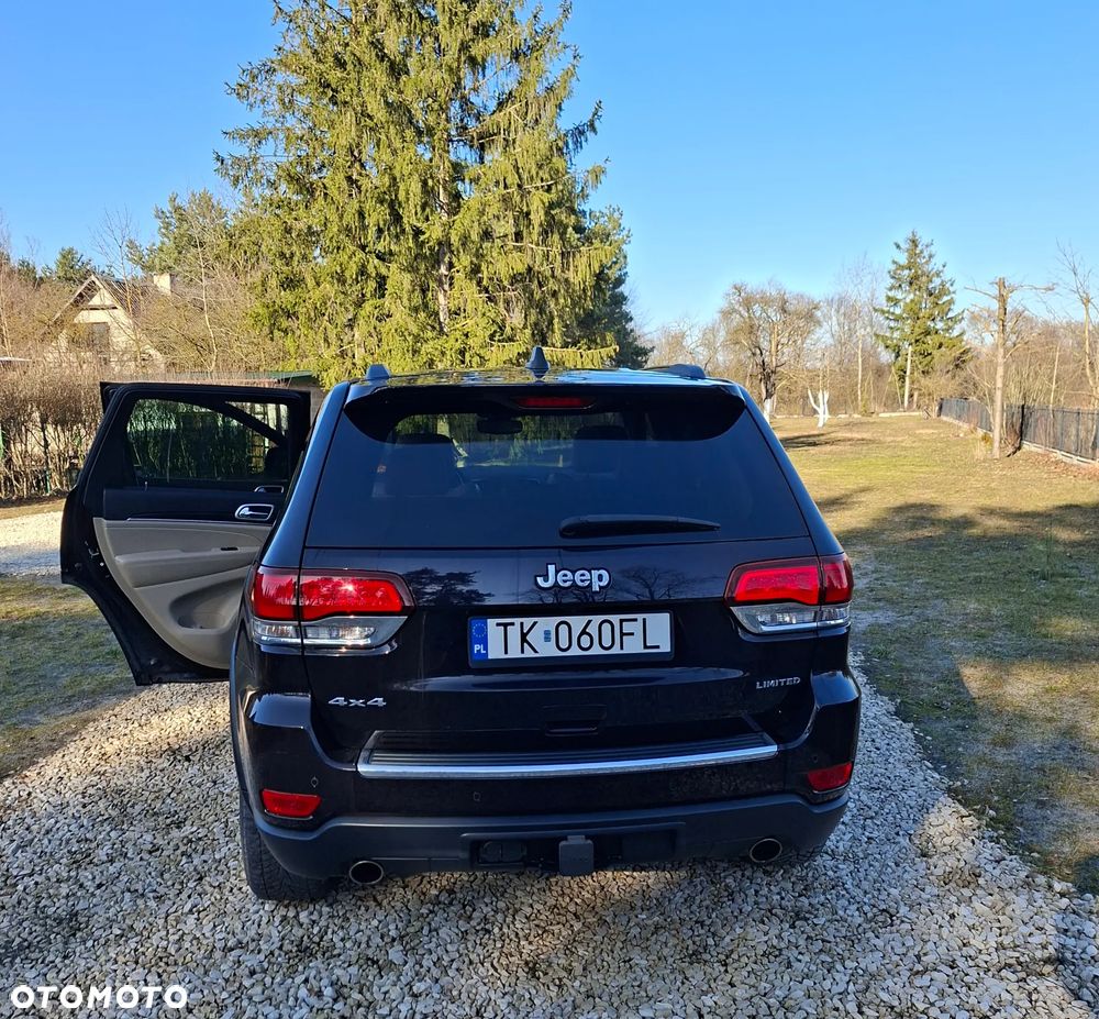 Jeep Grand Cherokee - 8