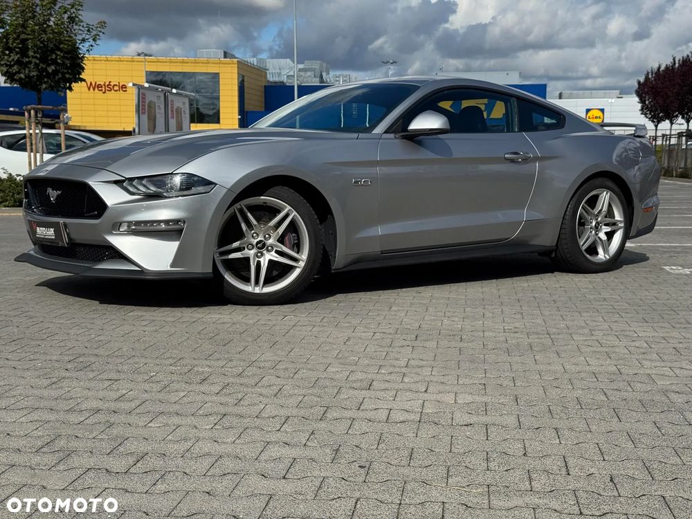 Ford Mustang - 5