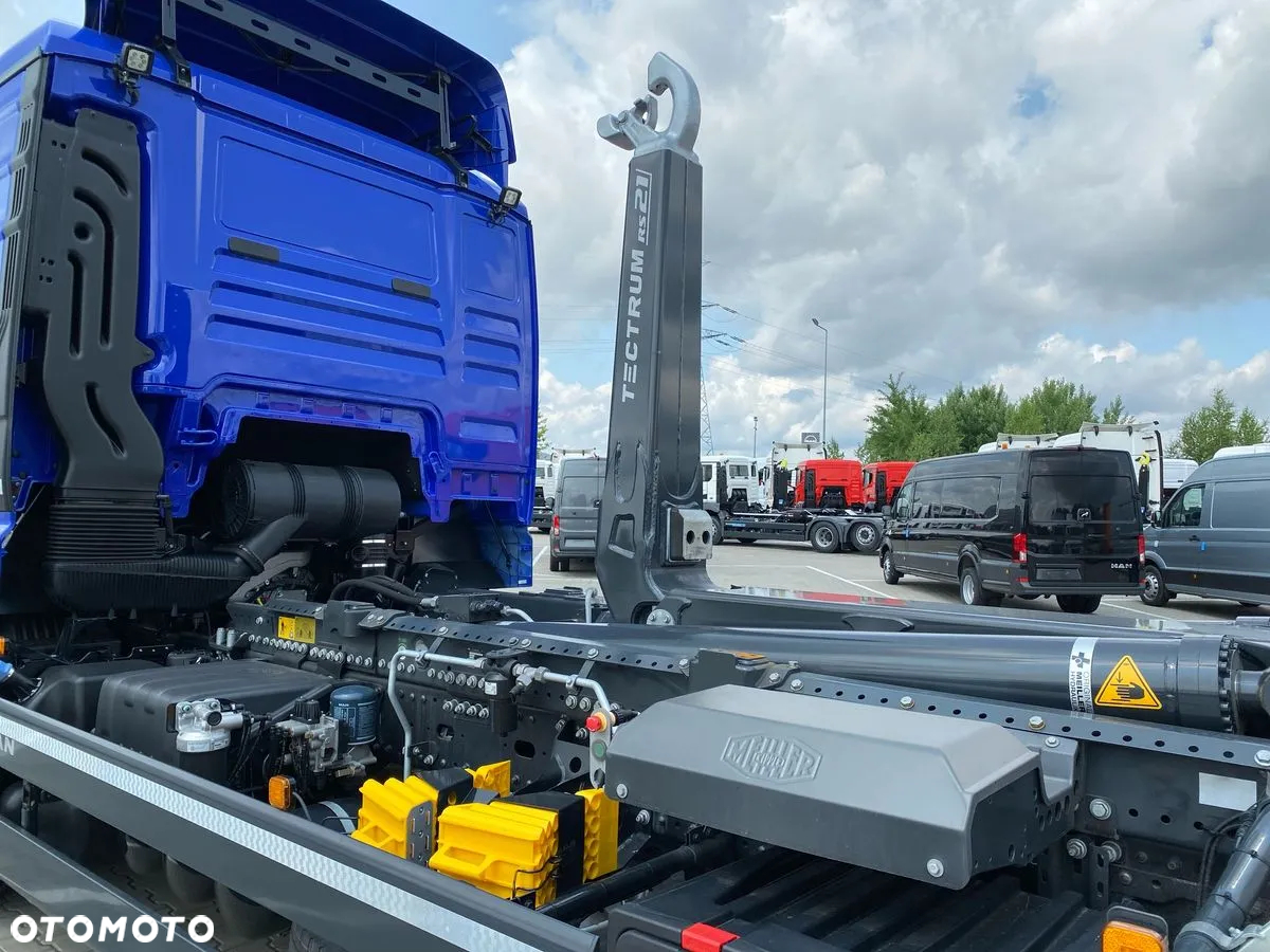 MAN TGX 26.480 6x2-4 BL CH - HAKOWIEC - 13