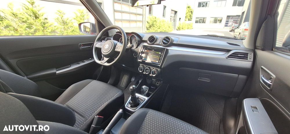Suzuki Swift 1.2 Dualjet 12V MHEV Spirit - 13