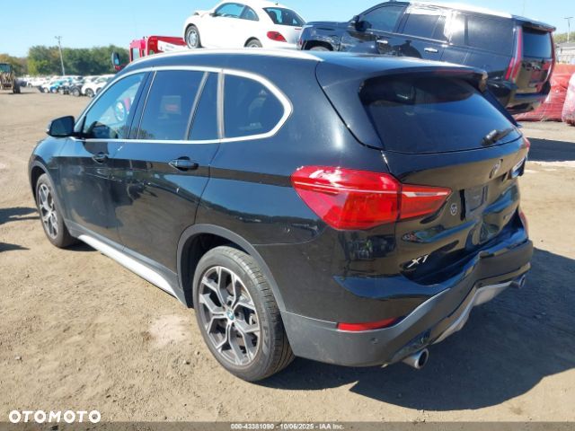 BMW X1 - 16