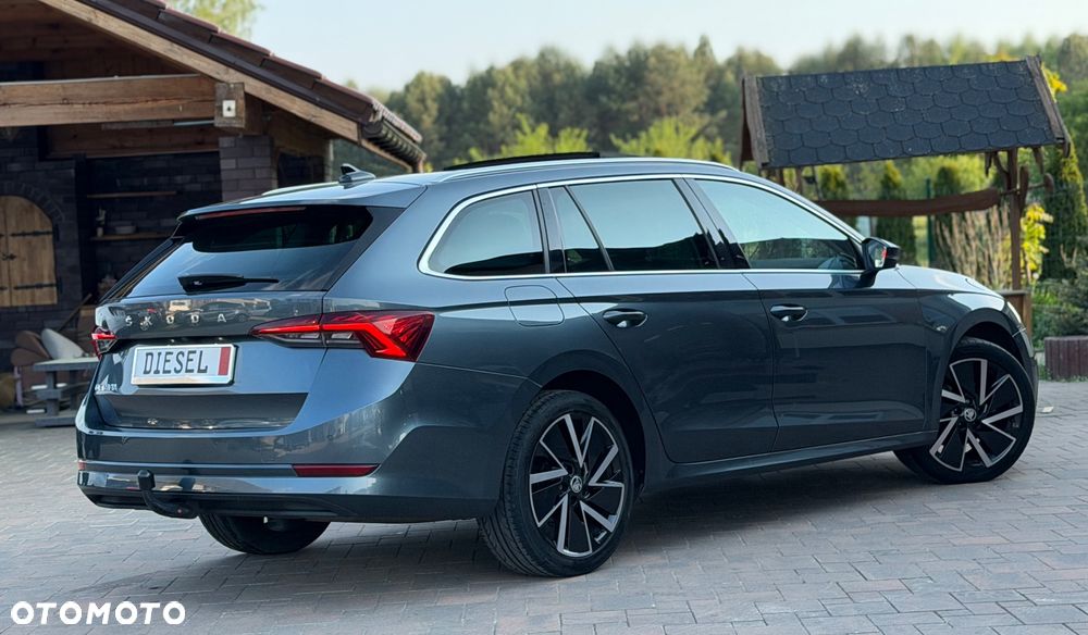 Skoda Octavia 2.0 TDI Sportline DSG - 20
