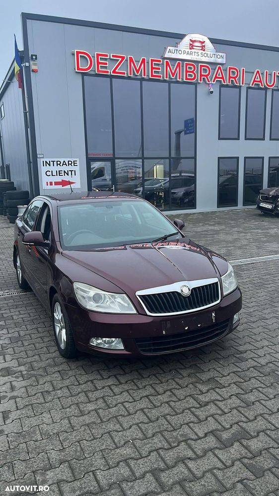 Dezmembram Skoda Octavia 2 facelift 1.6 diesel din 2012