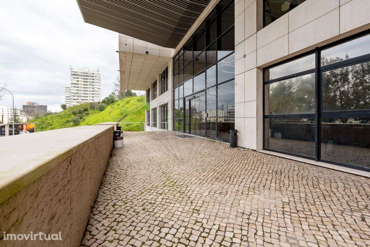 Escritório  para arrendamento - Grande imagem: 4/14