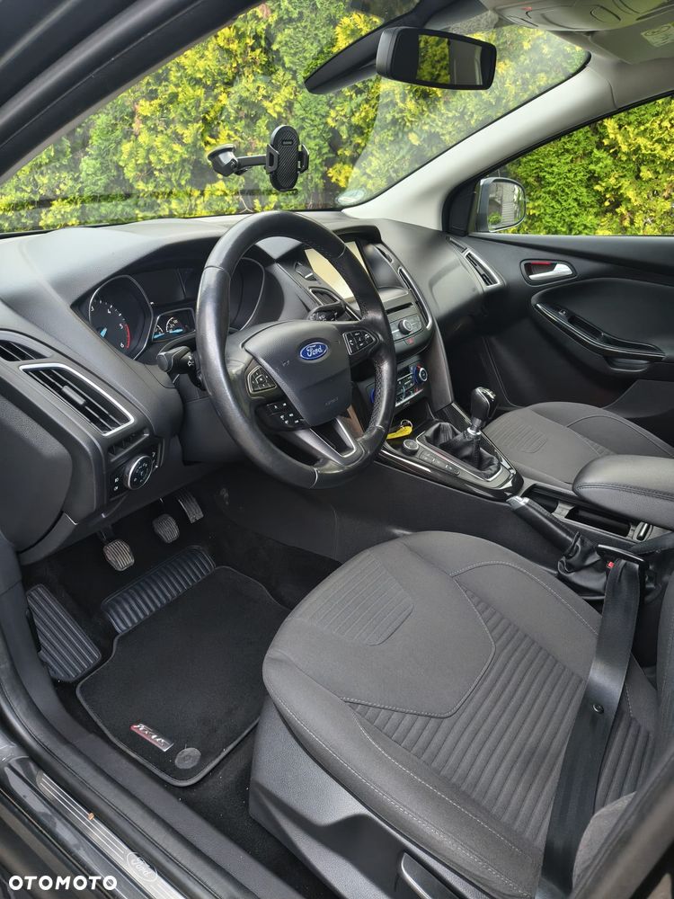 Ford Focus 1.6 TDCi Titanium - 23