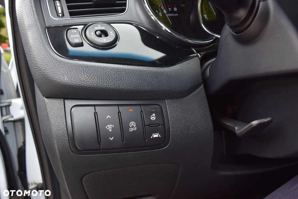 Kia Ceed 1.4 CVVT Dream Team Edition - 16