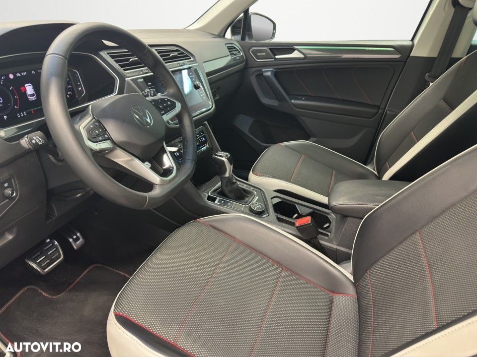 Volkswagen Tiguan 2.0 TSI ACT 4Mot DSG Elegance - 10
