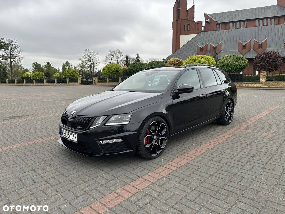 Skoda Octavia 2.0 TSI RS Challenge 245 DSG - 3