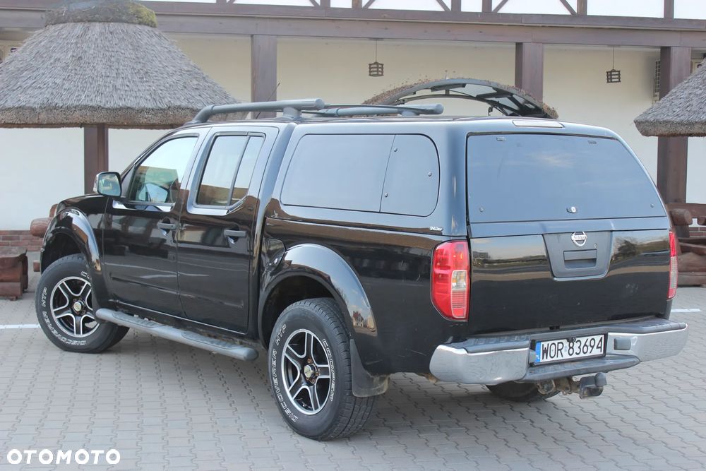 Nissan Navara 2.5 D Platinum - 28