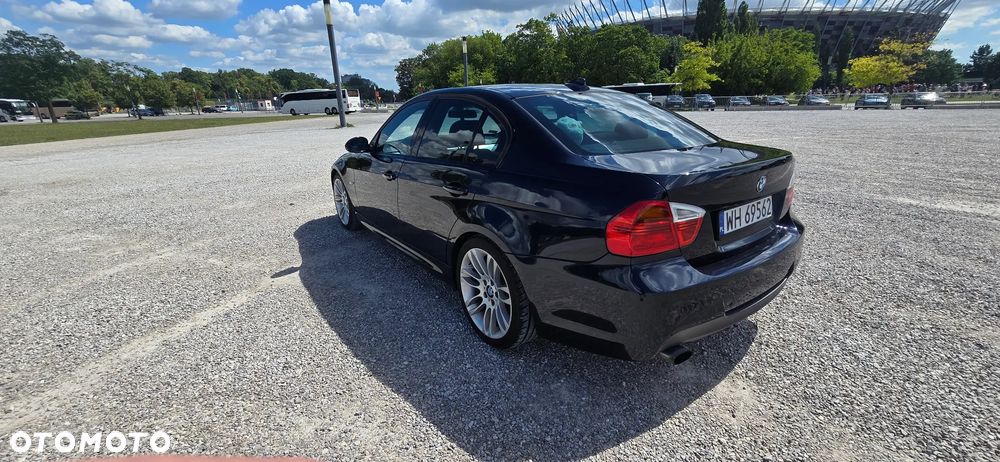 BMW Seria 3 320i - 26