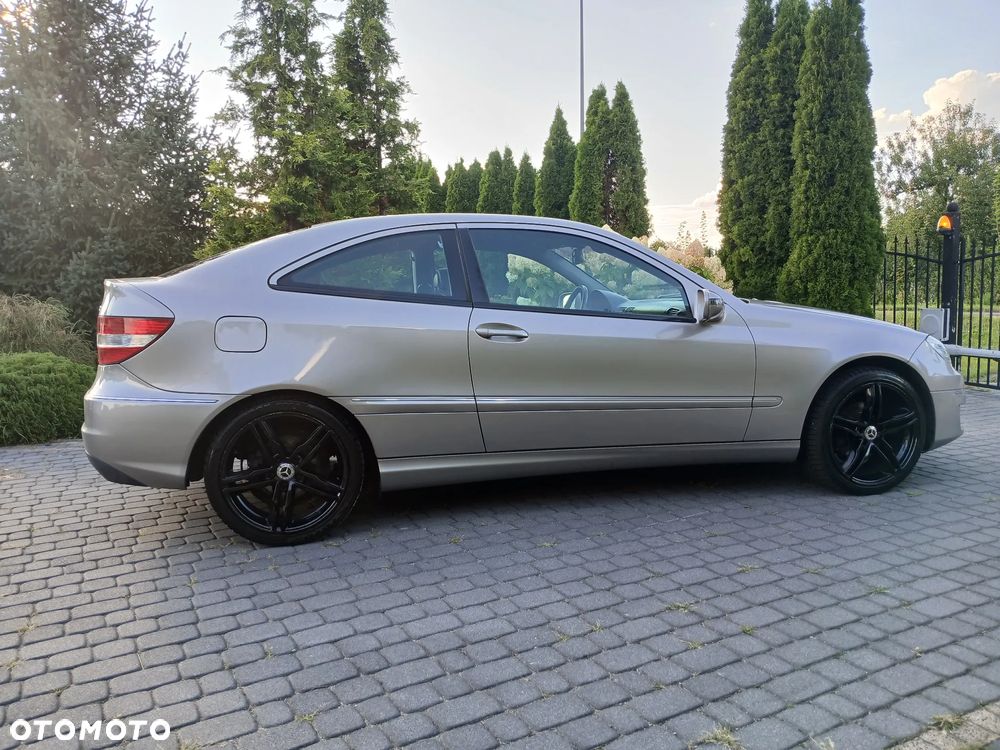 Mercedes-Benz CLC - 9